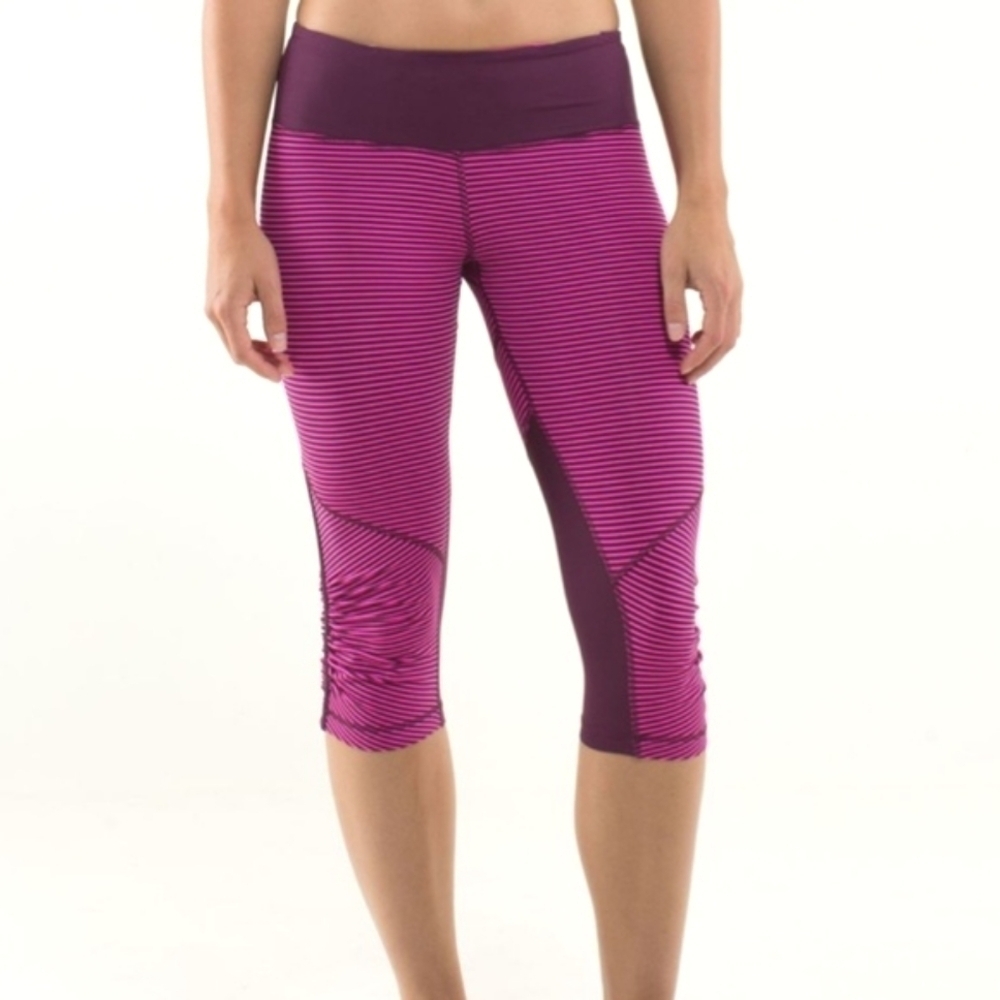 Run For Your Life Crop Hyper Stripe Raspberry Glo Light